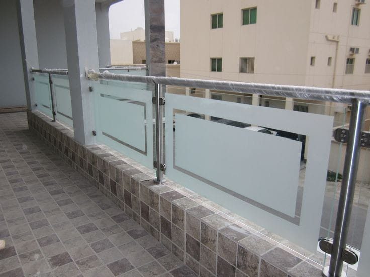 Glass and steel balcony railing